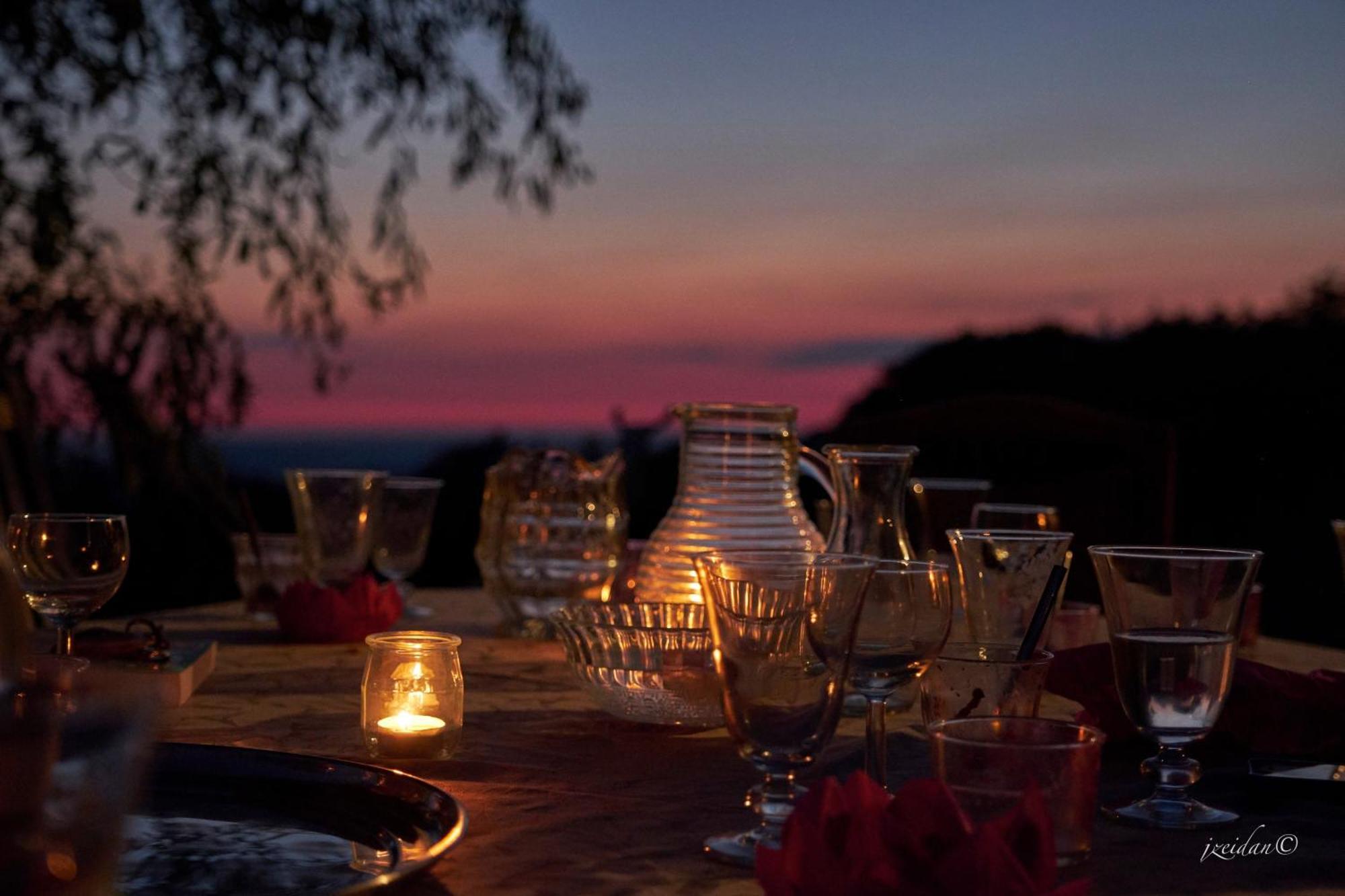 Bout De Cote Bed & Breakfast Lacam-d'Ourcet ภายนอก รูปภาพ