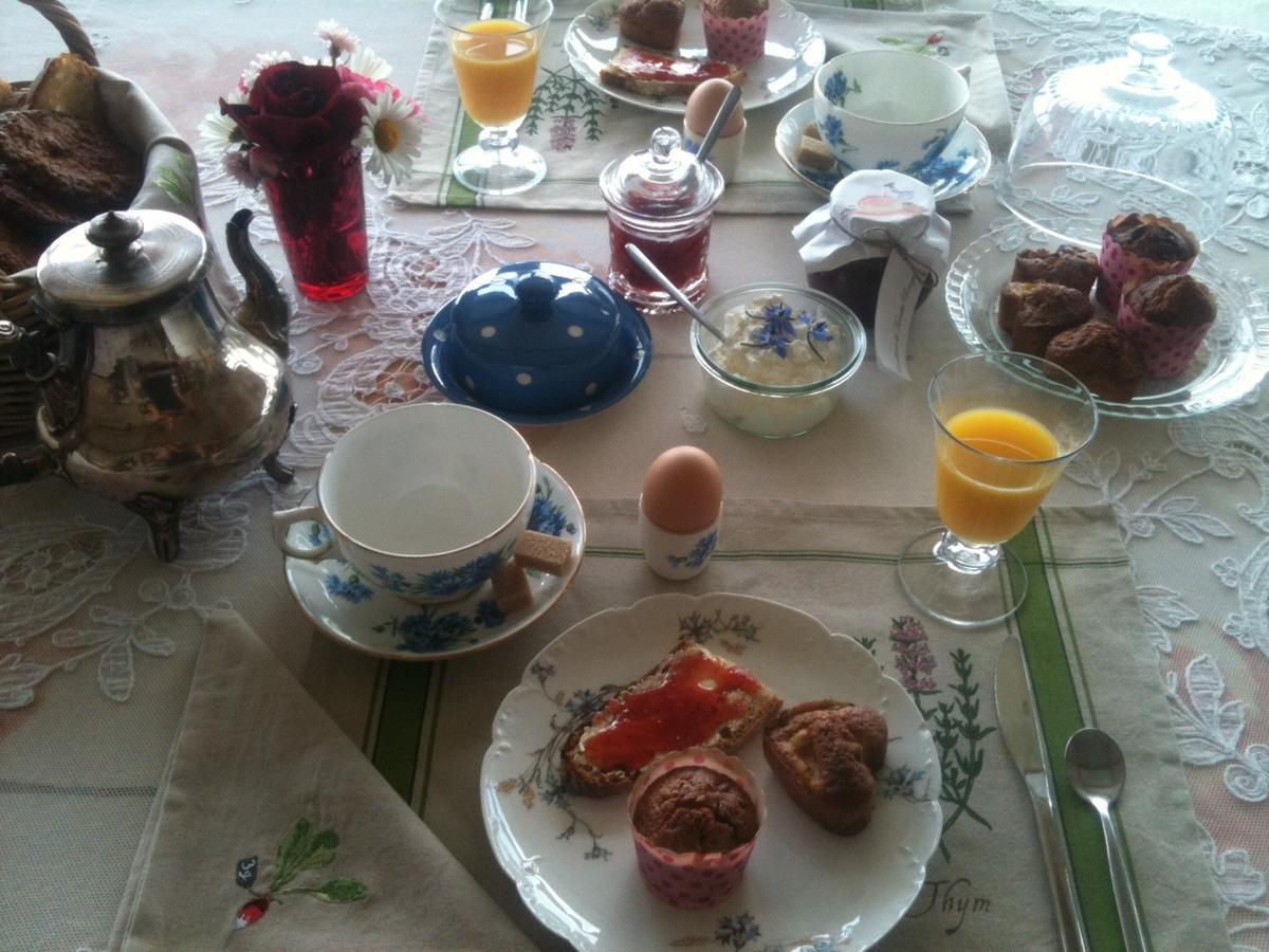 Bout De Cote Bed & Breakfast Lacam-d'Ourcet ภายนอก รูปภาพ
